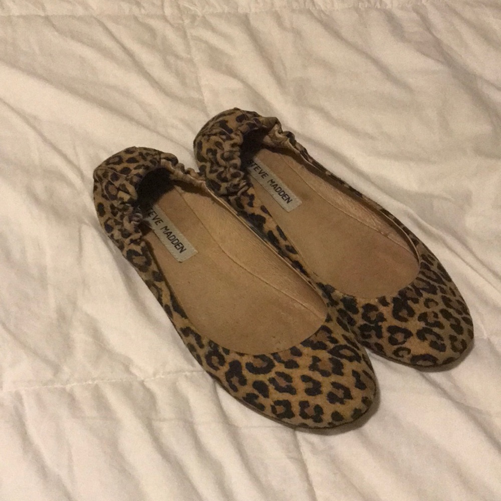 Steve Madden cheetah flats